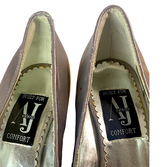 A. J. VALENCI WEDGE HEELS - Picture 5 of 7